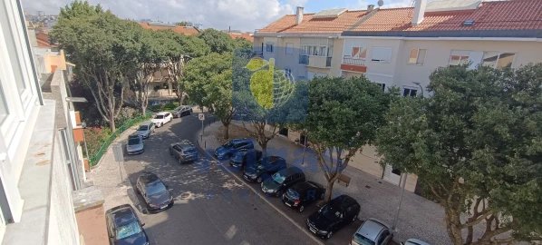 Apartamento T2 para Venda em Venteira