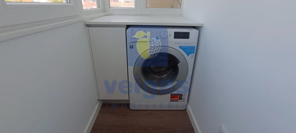 Apartamento T2 para Venda em Venteira