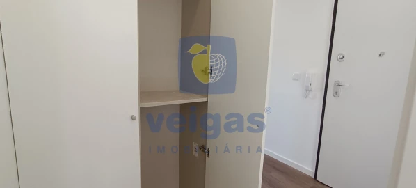 Apartamento T2 para Venda em Venteira