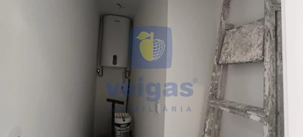 Apartamento T2 para Venda em Venteira