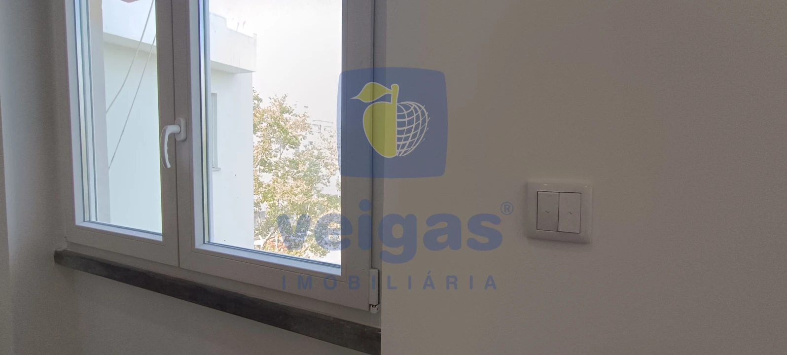 Apartamento T2 para Venda em Venteira Foto 14
