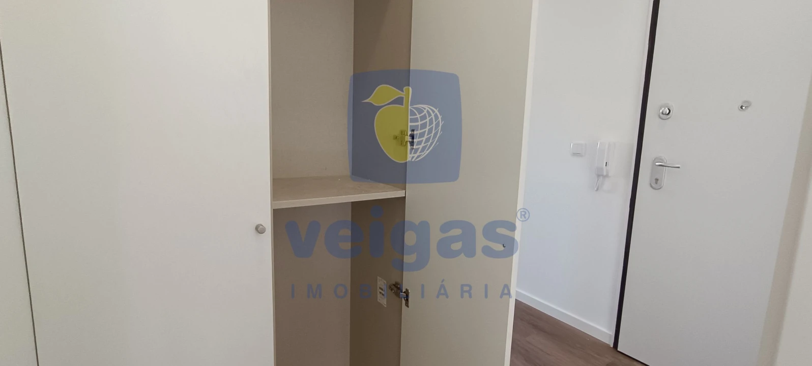 Apartamento T2 para Venda em Venteira Foto 34