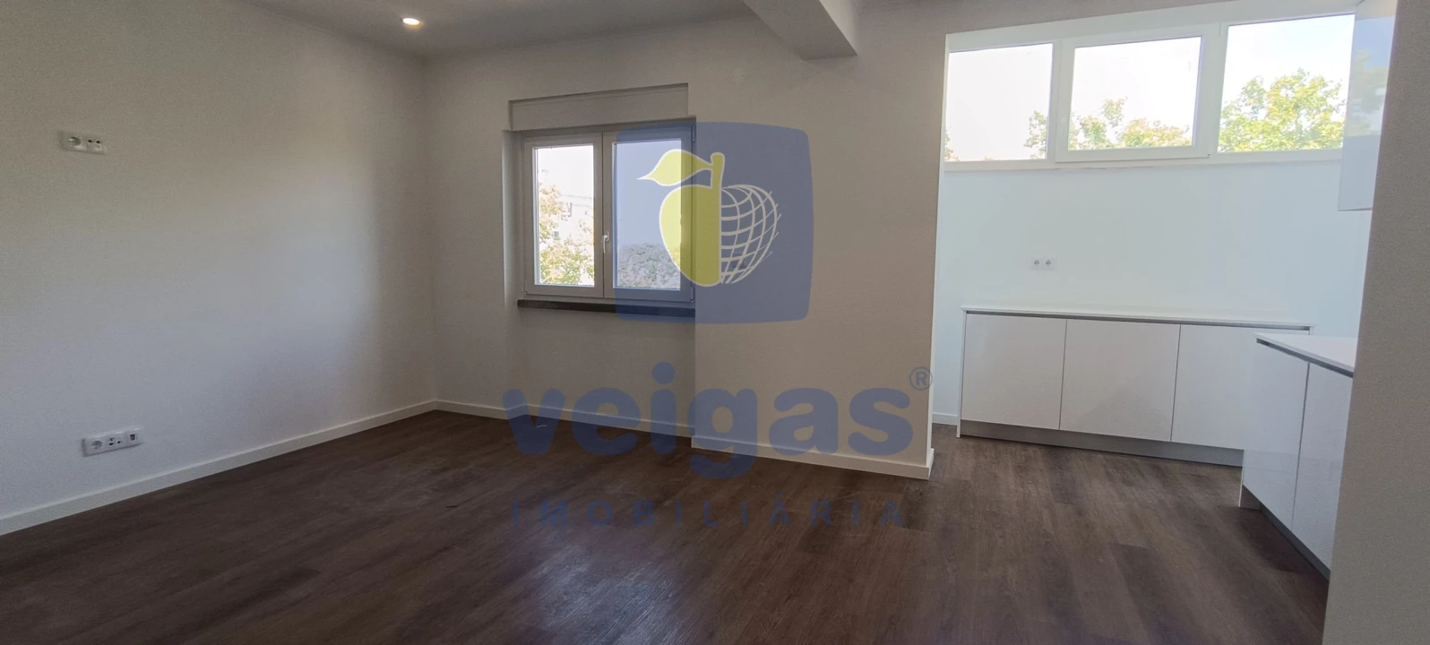 Apartamento T2 para Venda em Venteira Foto 2