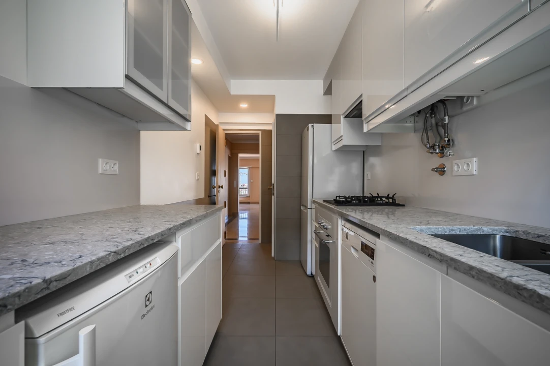Apartamento T2 para Venda em São Vicente Foto 19