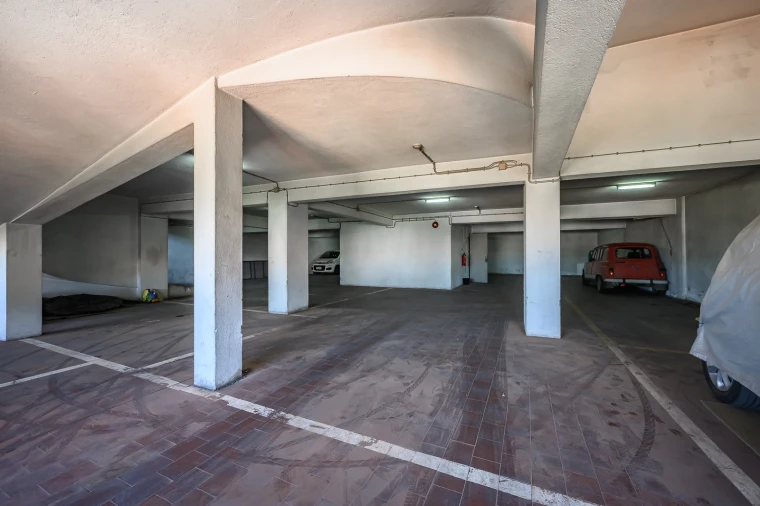 Apartamento T2 para Venda em São Vicente Foto 25
