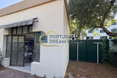 Negócio para Venda em Albufeira e Olhos de Água