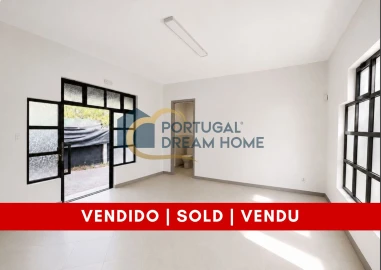 Negócio para Venda em Albufeira e Olhos de Água