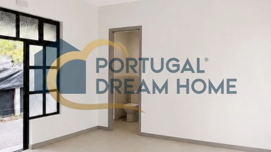 Negócio para Venda em Albufeira e Olhos de Água