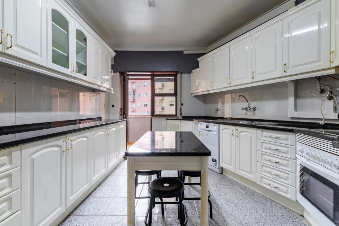 Apartamento T3 para Venda em Cacém e São Marcos Foto 5