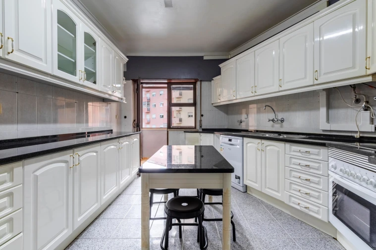 Apartamento T3 para Venda em Cacém e São Marcos Foto 5