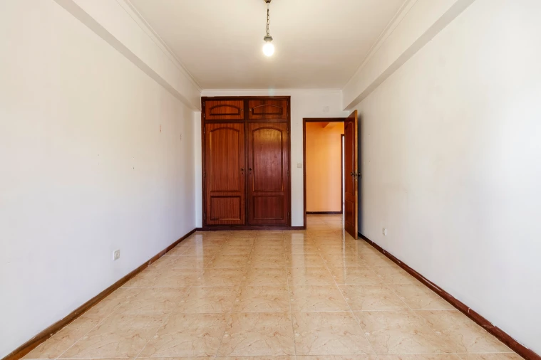 Apartamento T3 para Venda em Cacém e São Marcos Foto 26