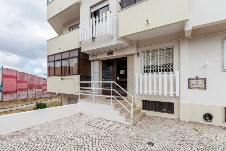 Apartamento T3 para Venda em Cacém e São Marcos Foto 53