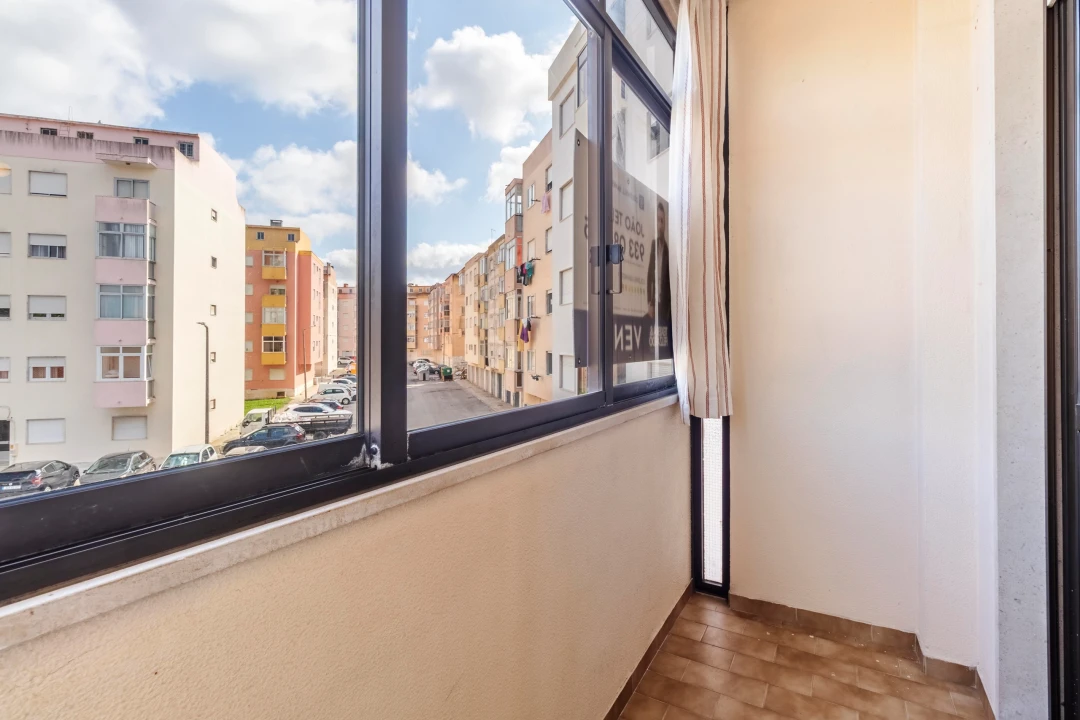 Apartamento T3 para Venda em Cacém e São Marcos Foto 23