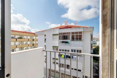 Apartamento T2 para Venda em Algueirão-Mem Martins