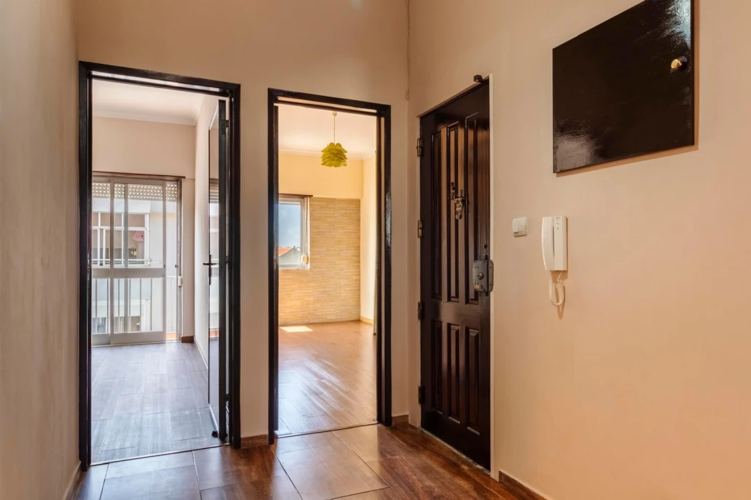 Apartamento T2 para Venda em Algueirão-Mem Martins Foto 29