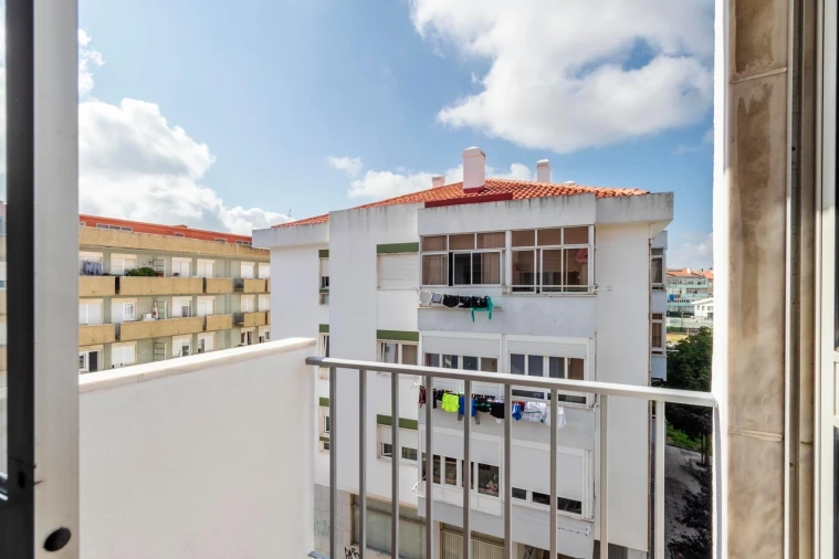 Apartamento T2 para Venda em Algueirão-Mem Martins Foto 22