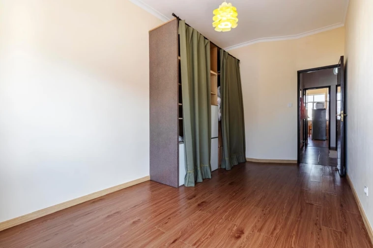 Apartamento T2 para Venda em Algueirão-Mem Martins Foto 24