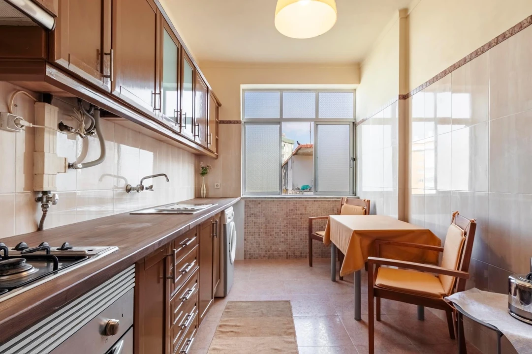 Apartamento T2 para Venda em Algueirão-Mem Martins Foto 6