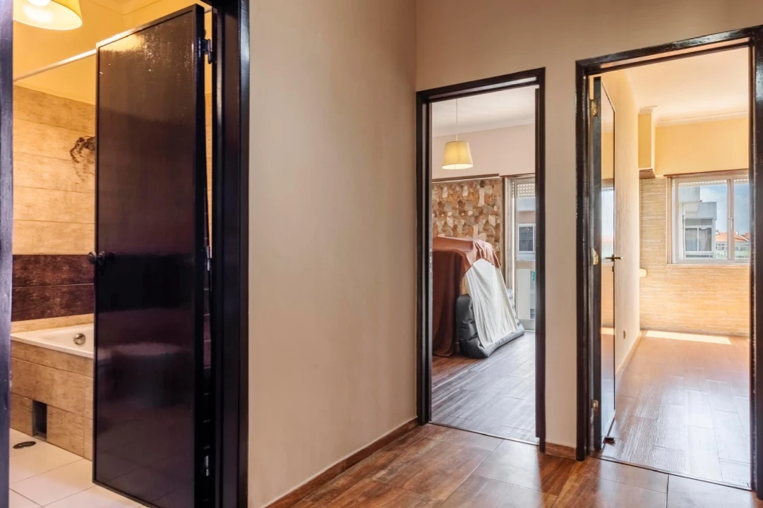 Apartamento T2 para Venda em Algueirão-Mem Martins Foto 15