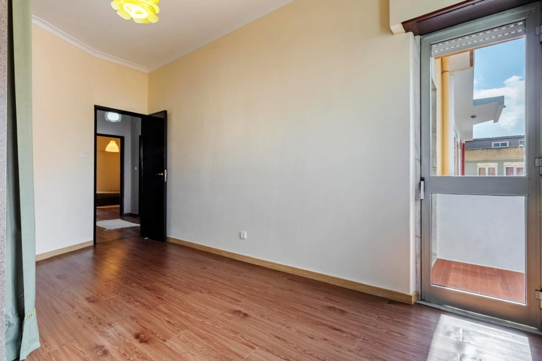 Apartamento T2 para Venda em Algueirão-Mem Martins Foto 21