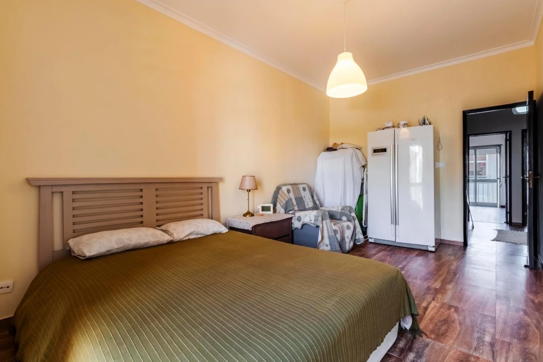 Apartamento T2 para Venda em Algueirão-Mem Martins Foto 14