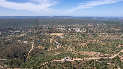 Moradia T2 para Venda em Loule (São Clemente)