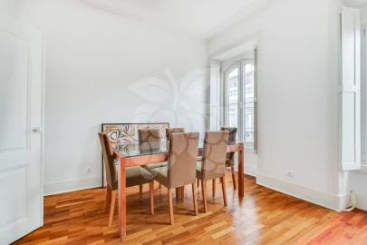 Apartamento T3 para Venda em Campo de Ourique