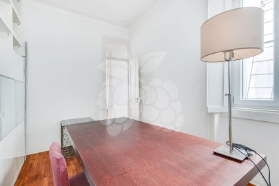Apartamento T3 para Venda em Campo de Ourique