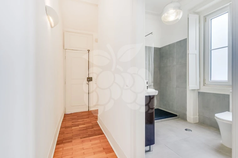 Apartamento T3 para Venda em Campo de Ourique Foto 7