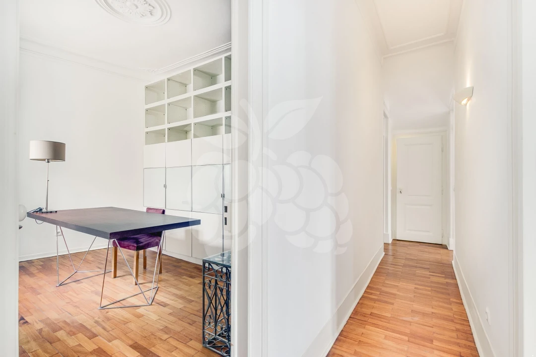 Apartamento T3 para Venda em Campo de Ourique Foto 10