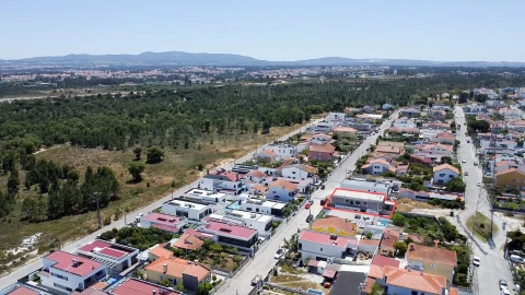 Moradia T4 para Venda em Fernao Ferro