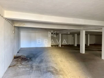 Garagem para Venda em Olhão