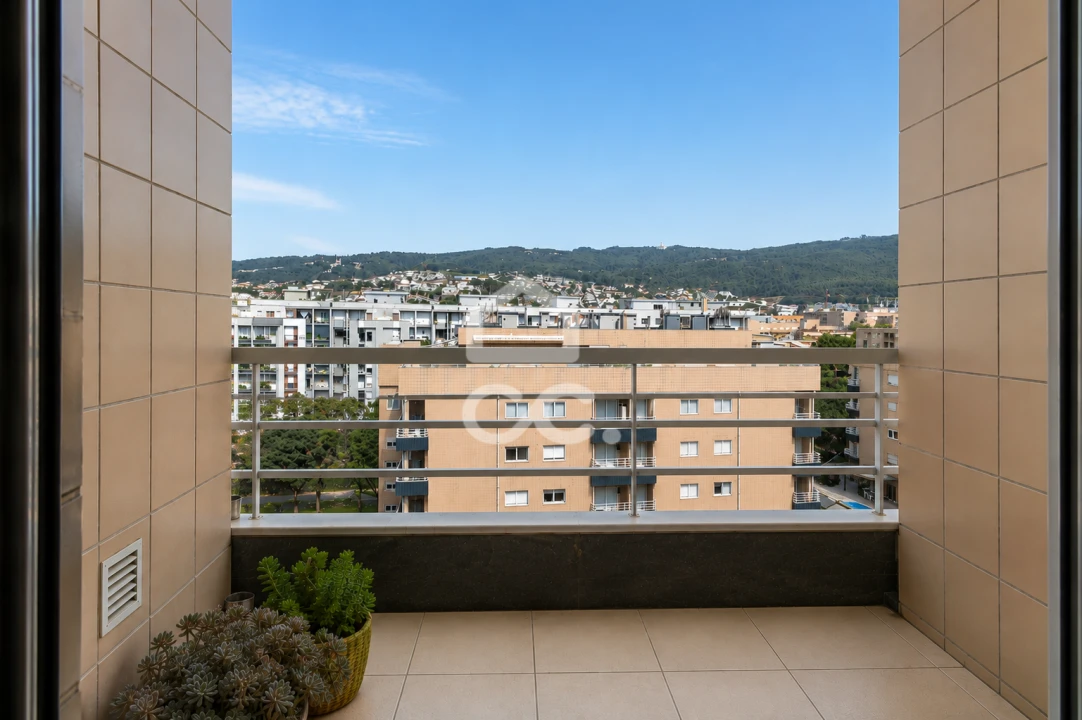 Apartamento T2 para Venda em Braga (Maximinos, Sé e Cividade) Foto 29