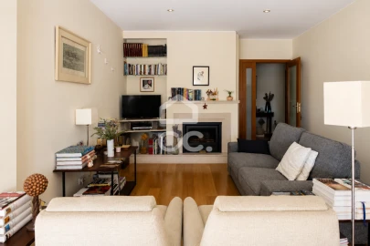 Apartamento T2 para Venda em Braga (Maximinos, Sé e Cividade)