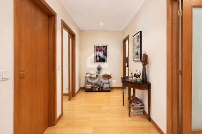 Apartamento T2 para Venda em Braga (Maximinos, Sé e Cividade)