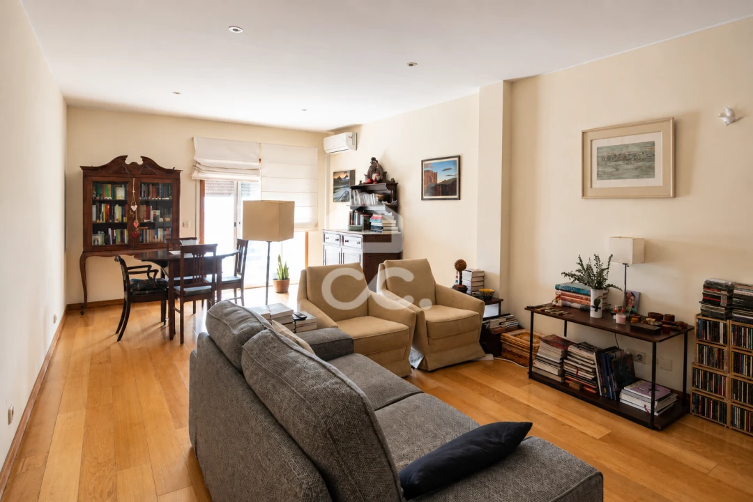 Apartamento T2 para Venda em Braga (Maximinos, Sé e Cividade) Foto 8