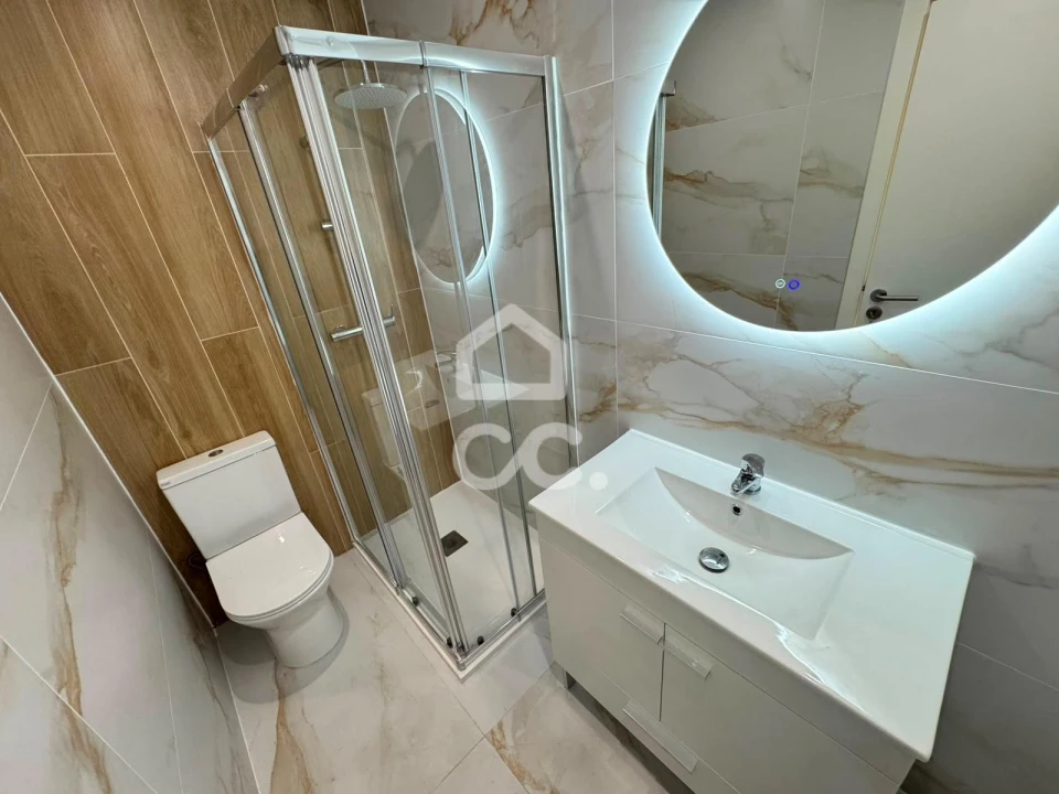 Apartamento T2 para Venda em Sacavém e Prior Velho Foto 15
