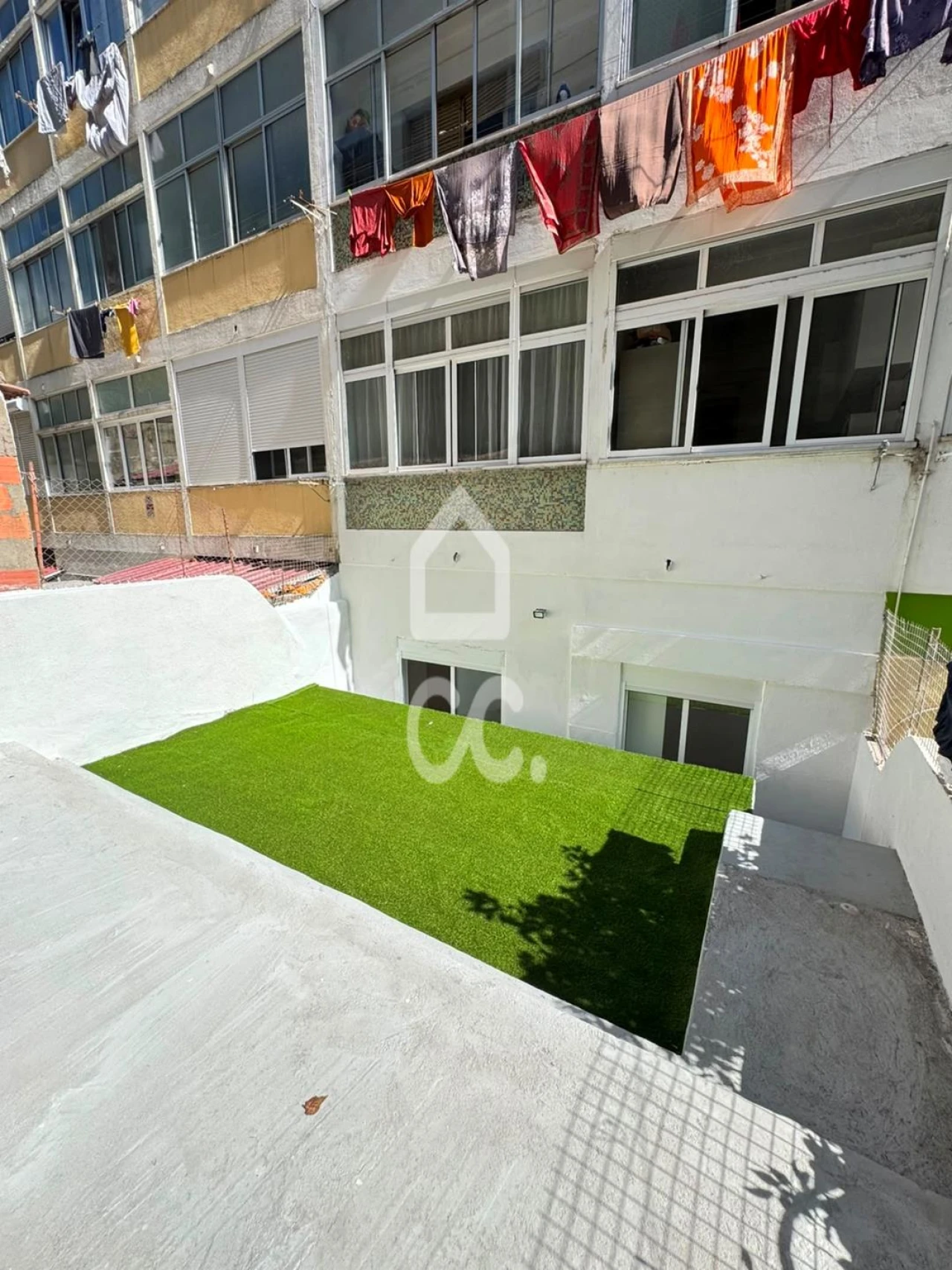 Apartamento T2 para Venda em Sacavém e Prior Velho Foto 2