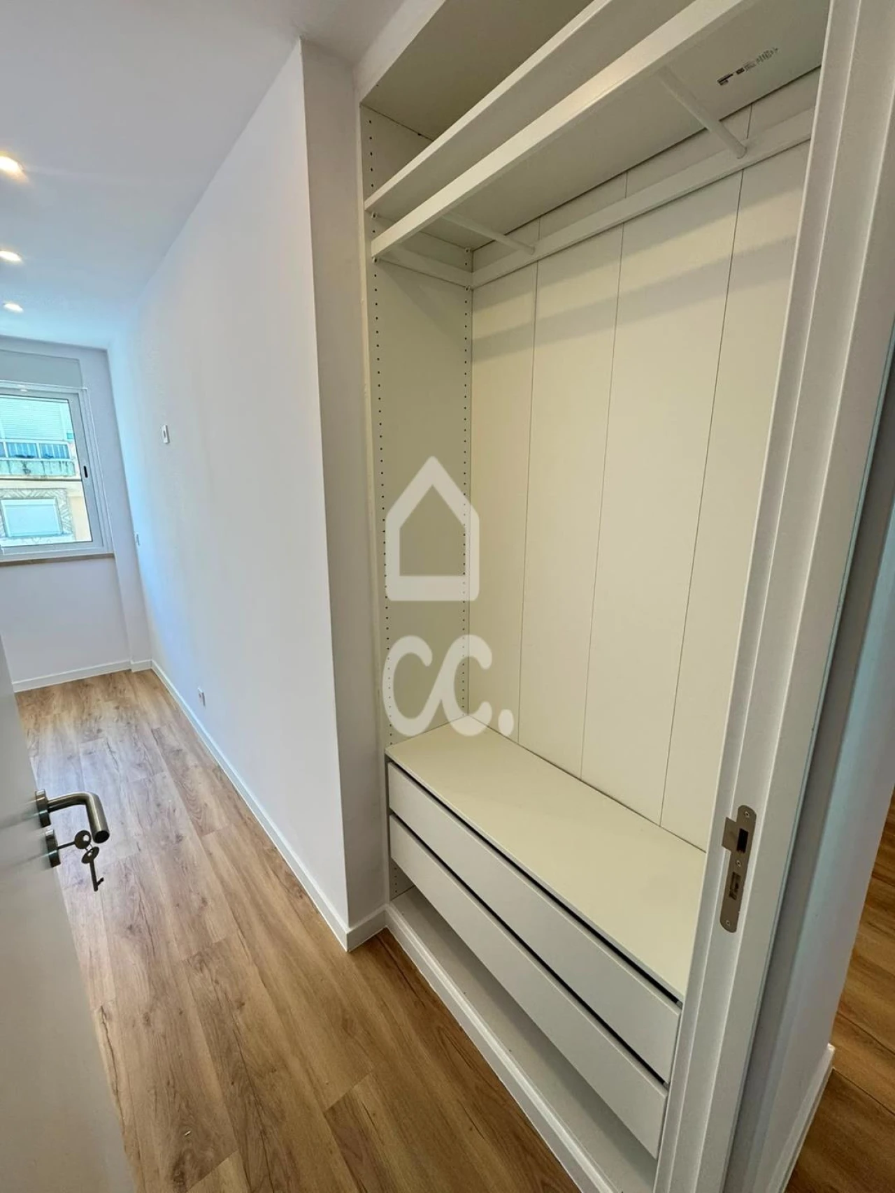 Apartamento T2 para Venda em Odivelas Foto 16