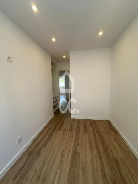 Apartamento T2 para Venda em Odivelas