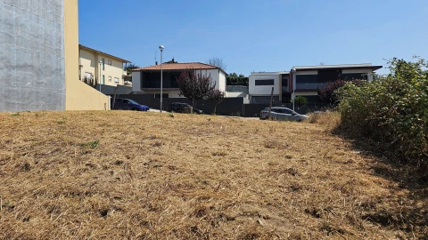 Terreno para Venda em Real, Dume e Semelhe