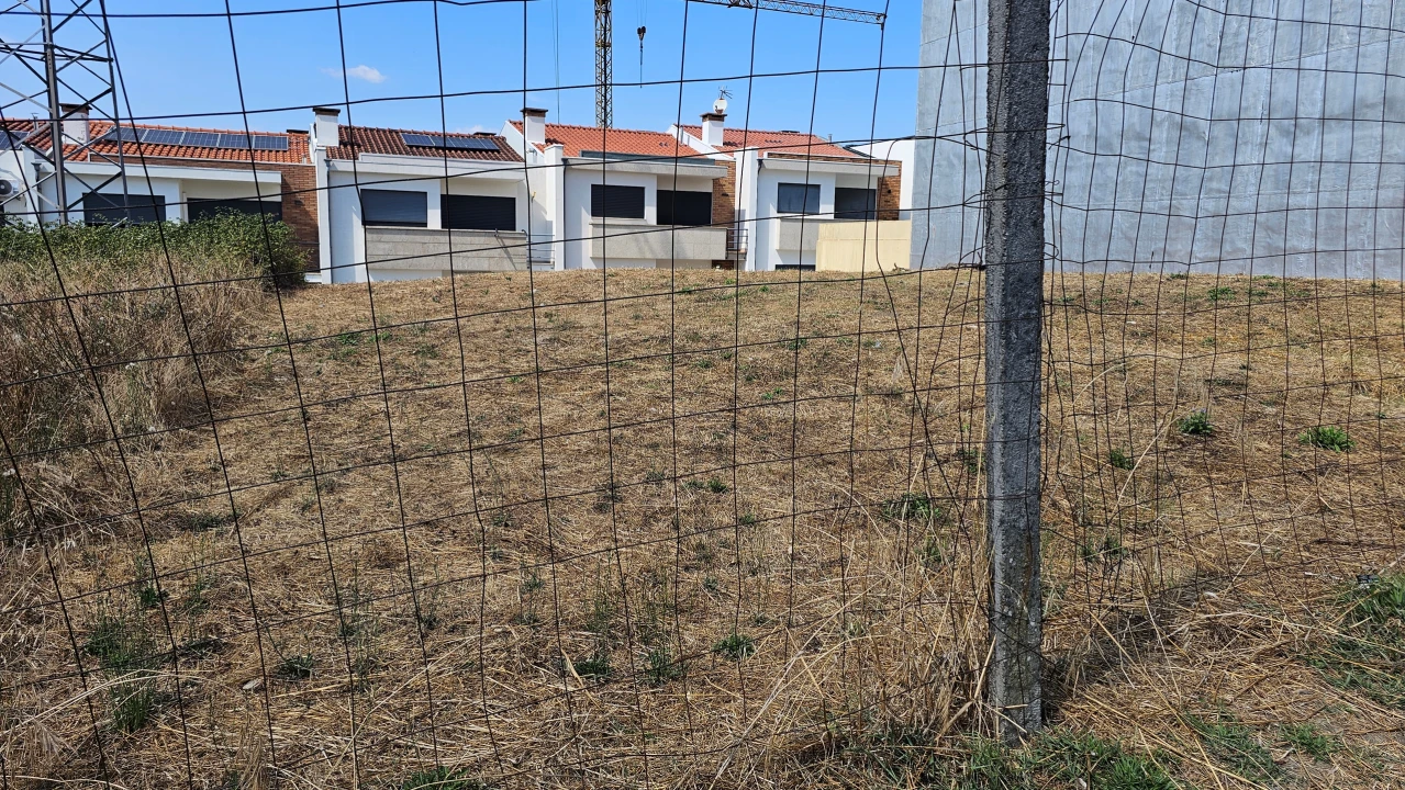 Terreno para Venda em Real, Dume e Semelhe Foto 17