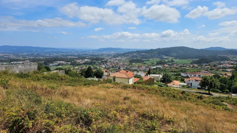Terreno para Venda em Carapeços