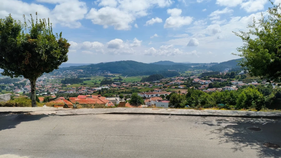Terreno para Venda em Carapeços Foto 9