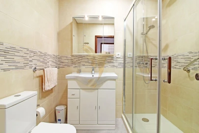 Apartamento T1 para Venda em Albufeira e Olhos de Água