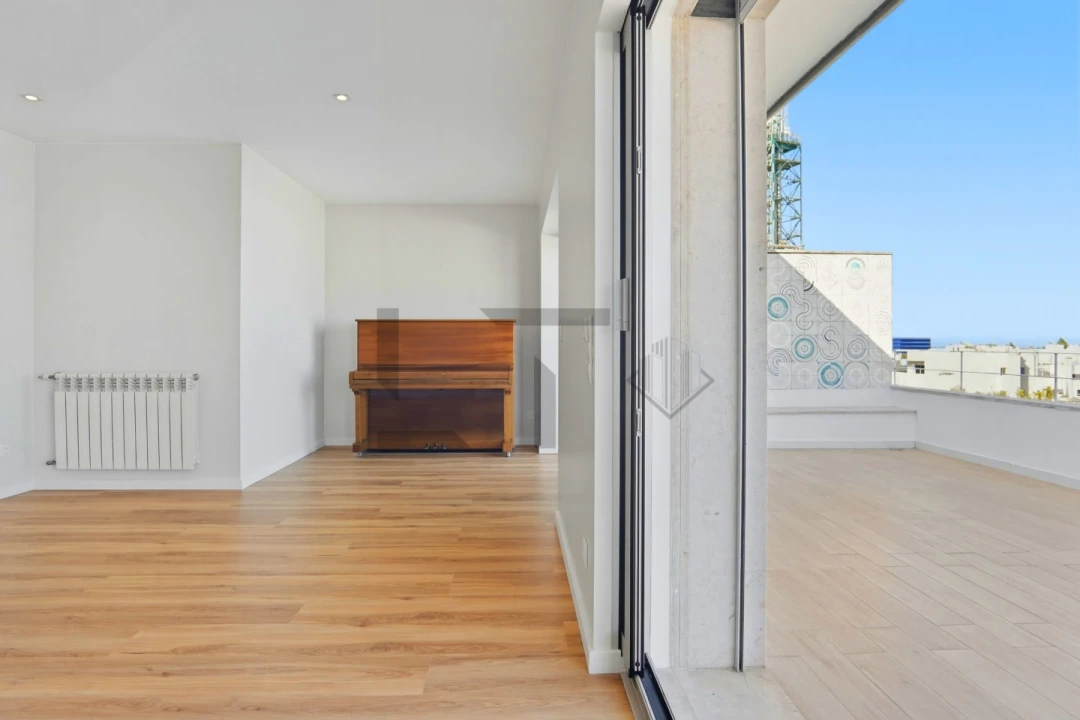 Apartamento T4 para Venda em Parque das Nações Foto 9