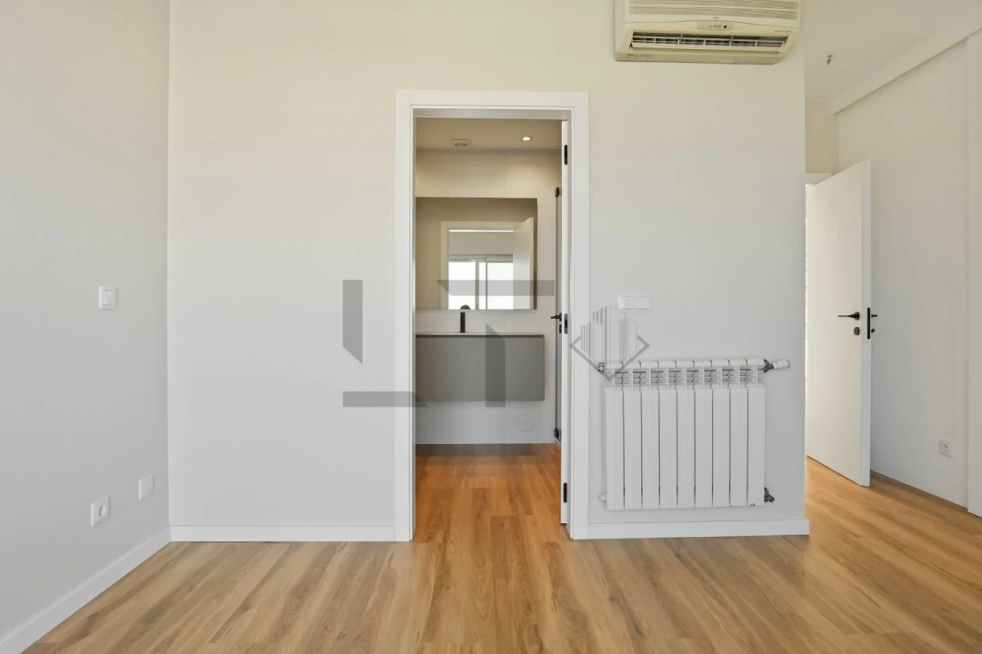 Apartamento T4 para Venda em Parque das Nações Foto 28