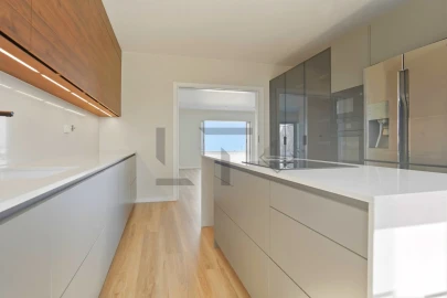 Apartamento T4 para Venda em Parque das Nações