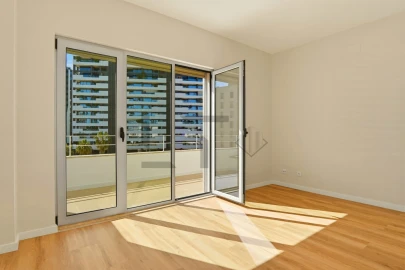 Apartamento T4 para Venda em Parque das Nações