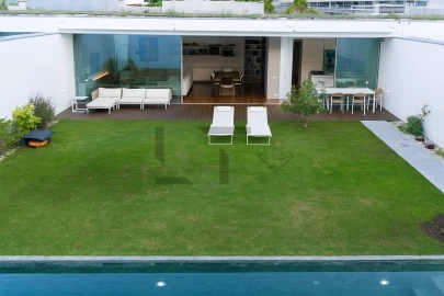 Moradia T4 para Venda em Lumiar
